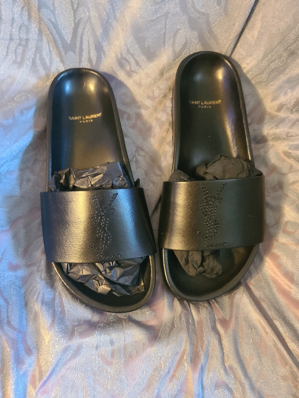 SAINT LAURENT LEATHER SANDALS  NERO
